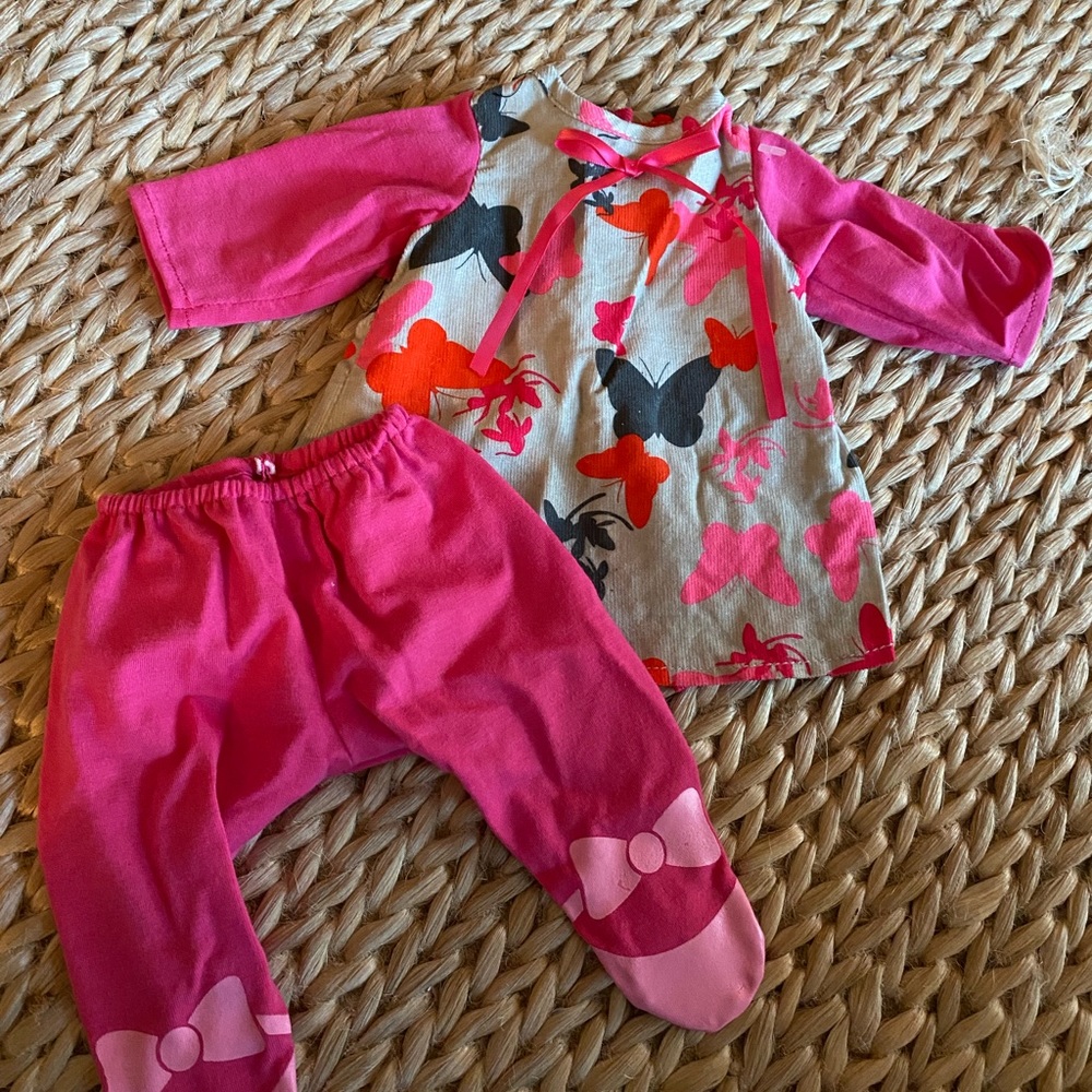 Doll Clothes Pajamas and lounge sweatsuit!